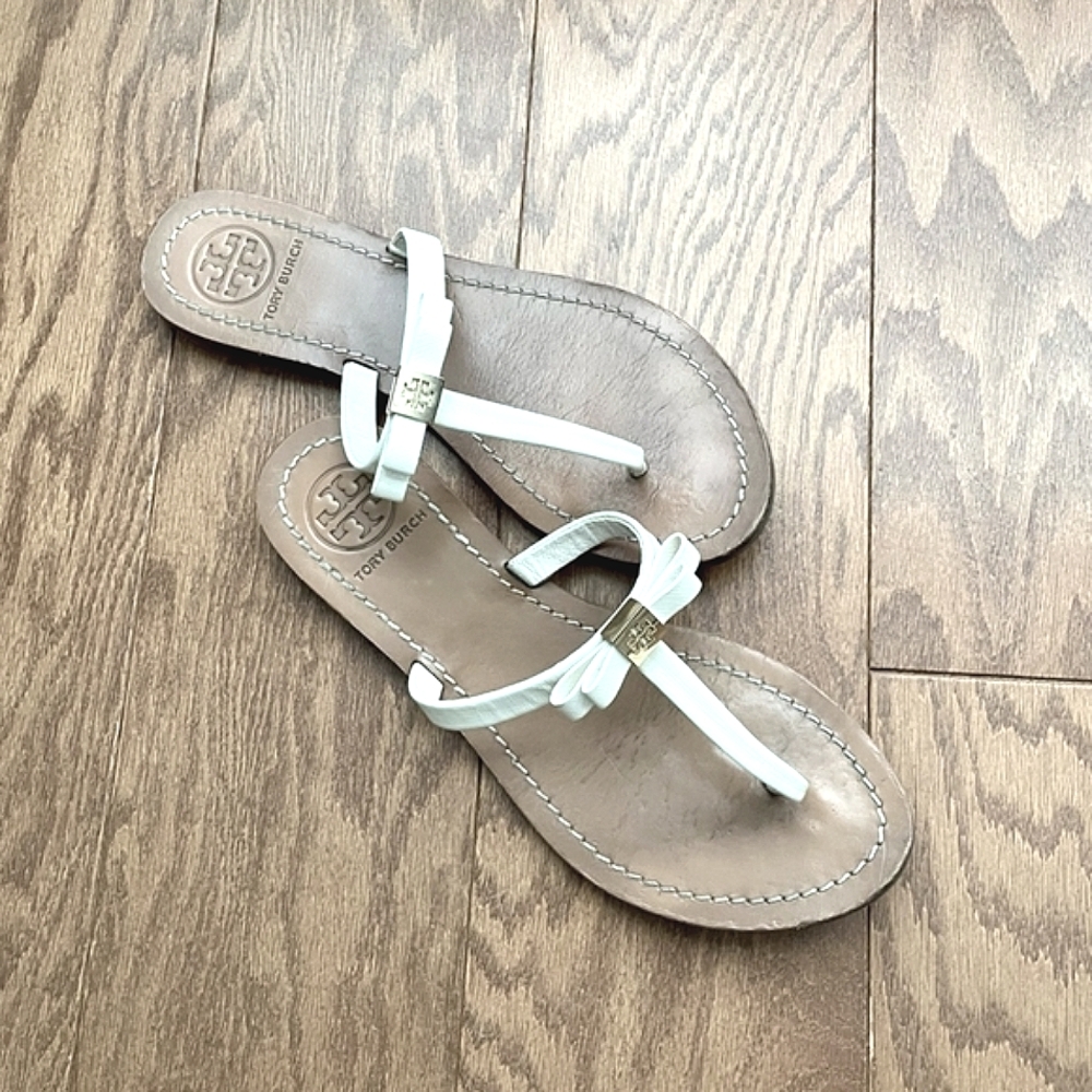 Tory Burch Cream Leather Bow Sandal, Size 7 - Picture 5 of 5